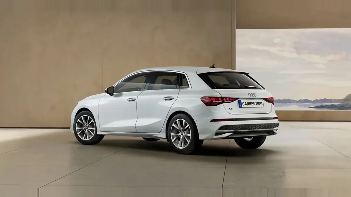 Audi A3 Sportback Advanced TFSI S Tronic en renting en Zaragoza — Interior