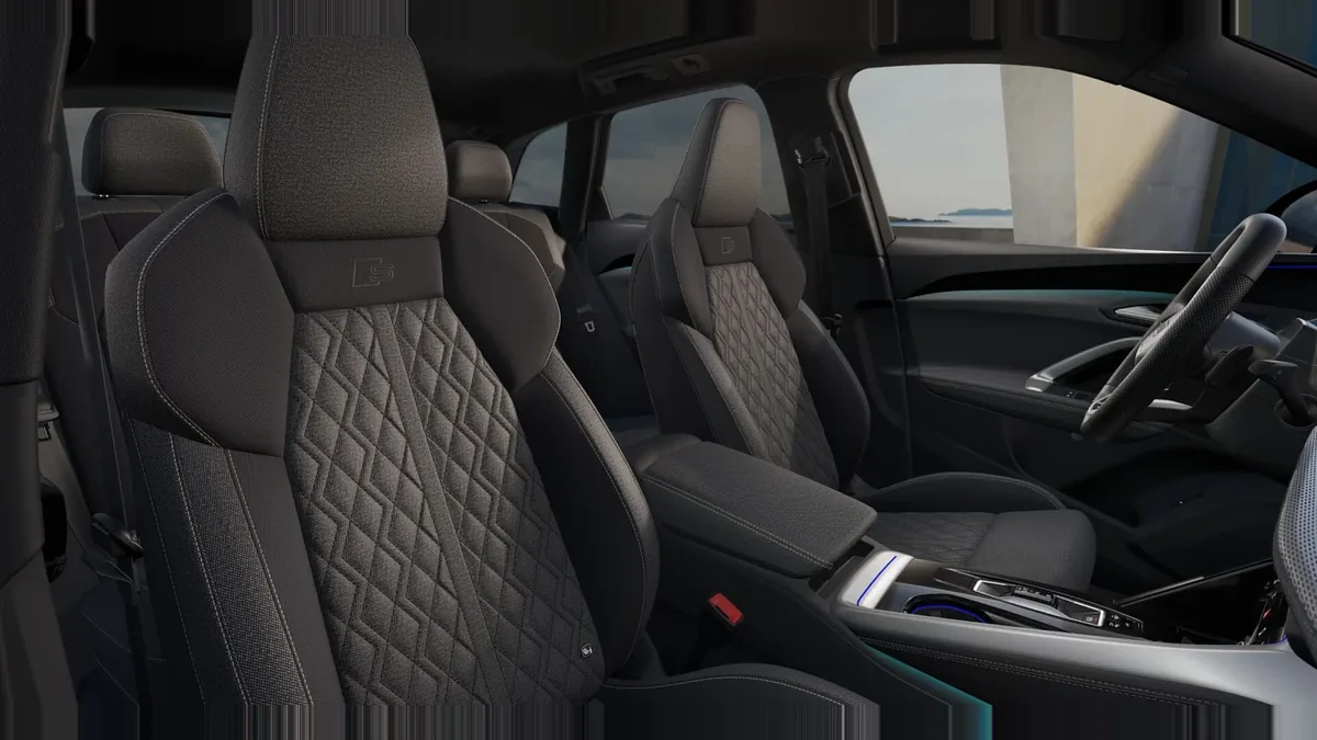 Audi Q5 SUV S line Edition TDI Quattro S Tronic en renting en Zaragoza — vista 6
