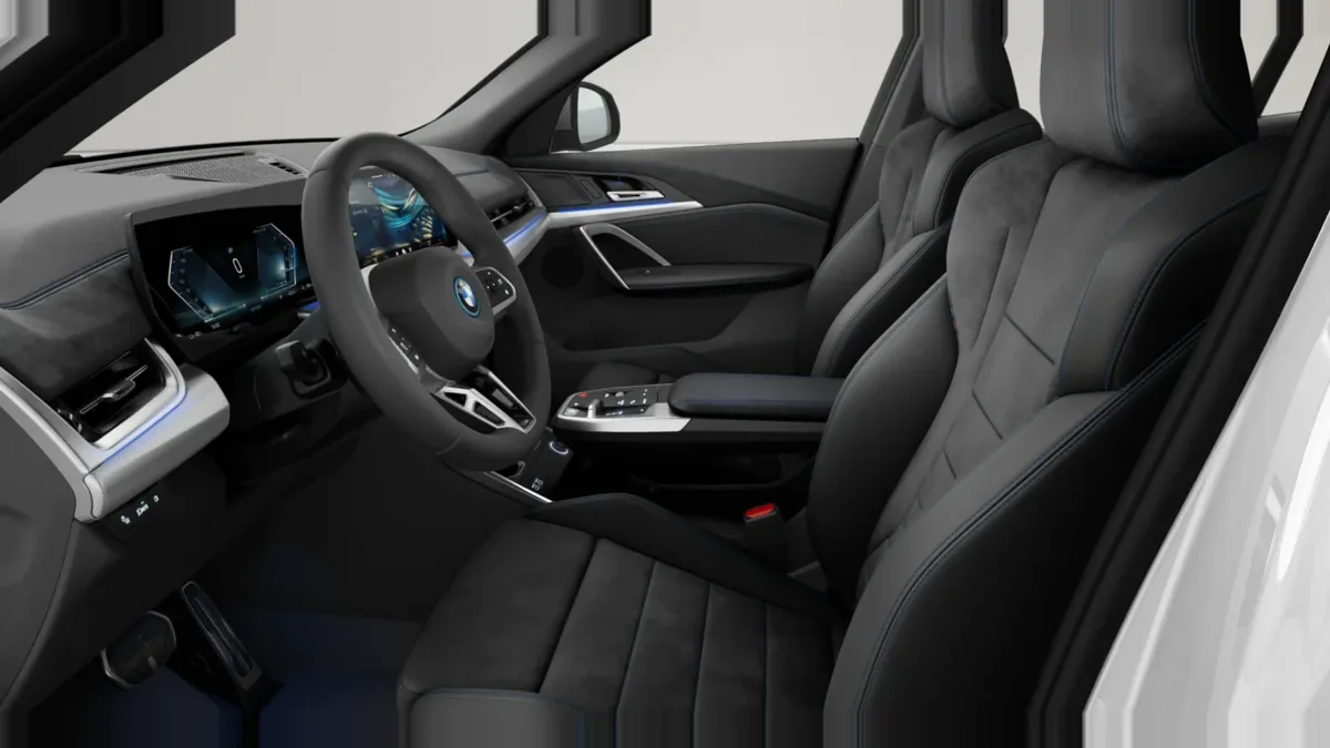 BMW ix2 eDrive20 en renting en Zaragoza — vista 6