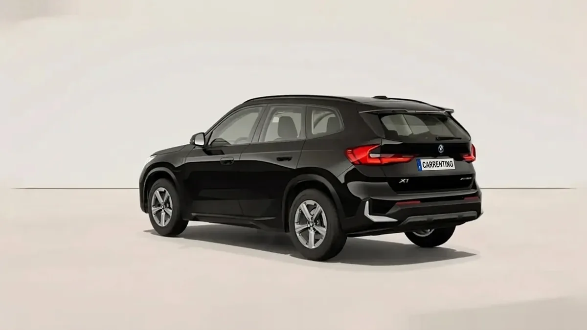 BMW X1 xDrive25e 180kW en renting en Zaragoza — Delantera