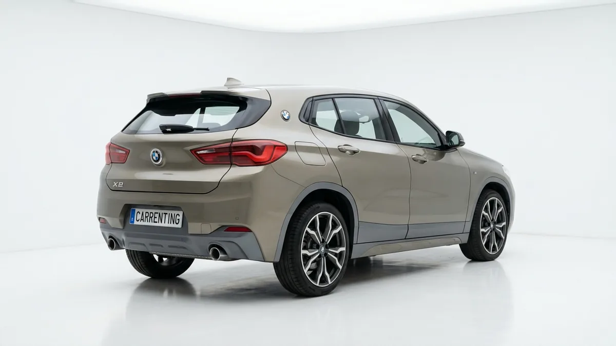 BMW X2 sDrive 20iA 170CV en renting en Zaragoza — Trasera