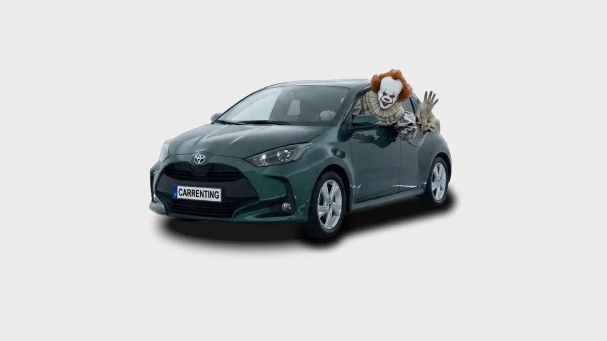Toyota Yaris 120H 116CV Active en renting en Zaragoza — Trasera