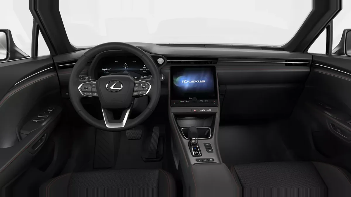Lexus LBX Elegant Black 136CV Aut. en renting en Zaragoza — vista 6