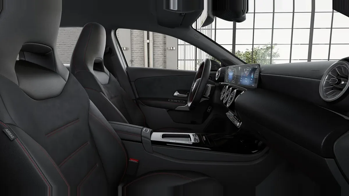 Mercedes-Benz CLASE A 250 e con tecnología híbrida EQ en renting en Zaragoza — Interior