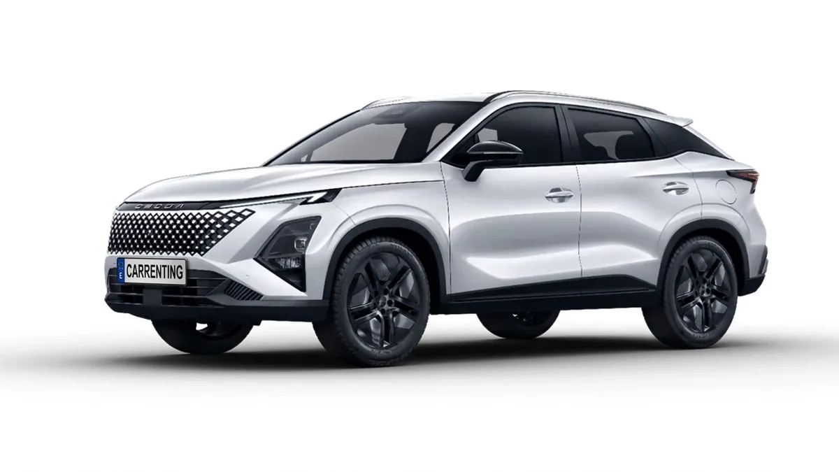 Omoda 5 HEV Business 1.5 TGDI 165kW (224CV) en renting en Zaragoza — Trasera