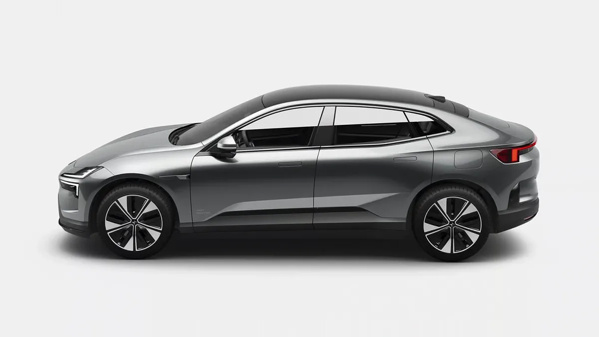 Polestar 4 Long Range Single 200kW en renting en Zaragoza — Trasera