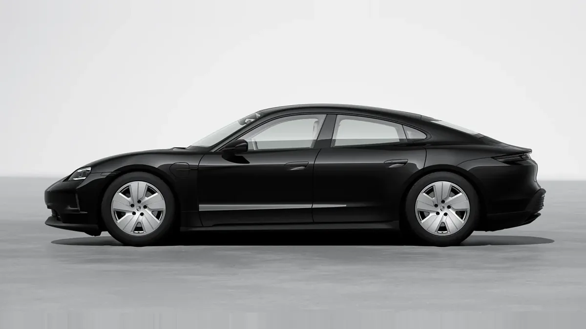 Porsche Taycan 4 en renting en Zaragoza — Trasera
