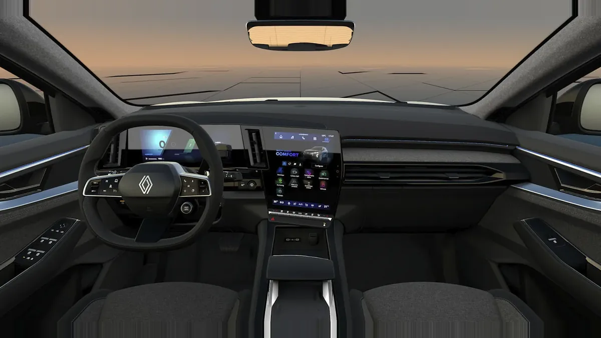 Renault Austral 1.3 TCe Mild Hybrid Techno 150CV en renting en Zaragoza — Interior