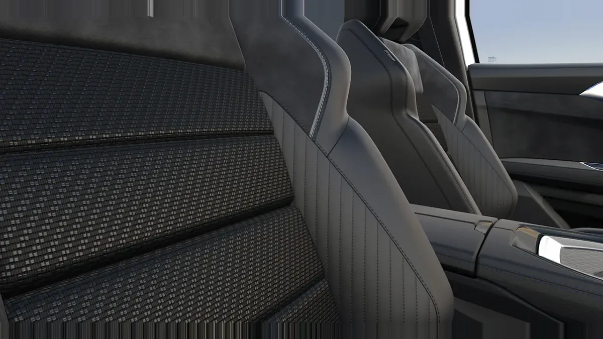 Renault Espace Espirit Alpine Full Hybrid E-Tech 146kW 7p en renting en Zaragoza — vista 8