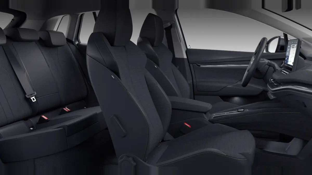 Škoda Elroq 150kW (204CV) 63kWh en renting en Zaragoza — vista 6