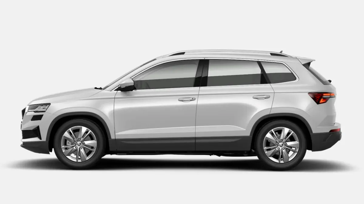 Škoda Karoq 2.0 TDI 110kW 150CV DSG 7vel. en renting en Zaragoza — Trasera