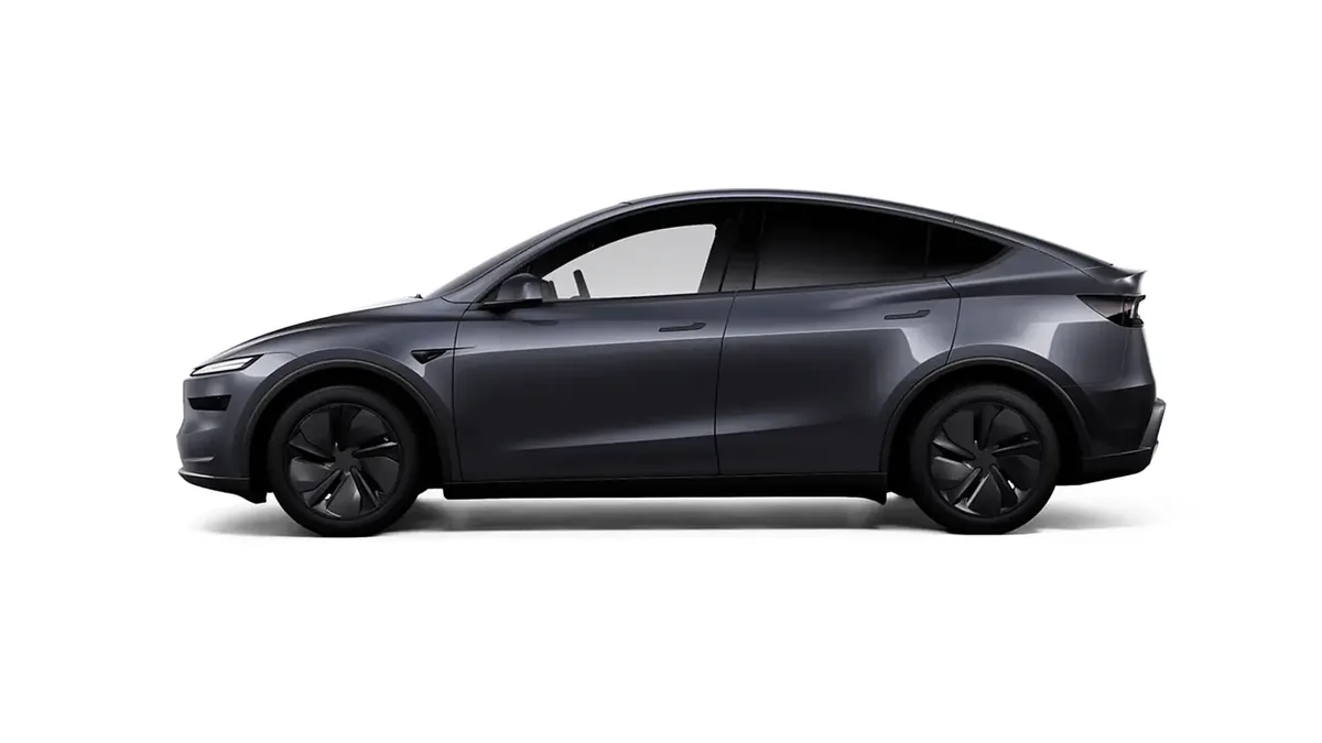 Tesla Model Y Premium RWD en renting en Zaragoza — Trasera
