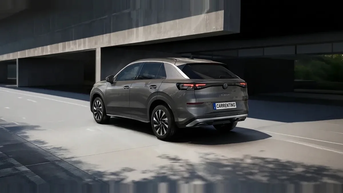 Volkswagen T-ROC Más 1.5 eTSI 110kW (150CV) DSG CW en renting en Zaragoza — Delantera