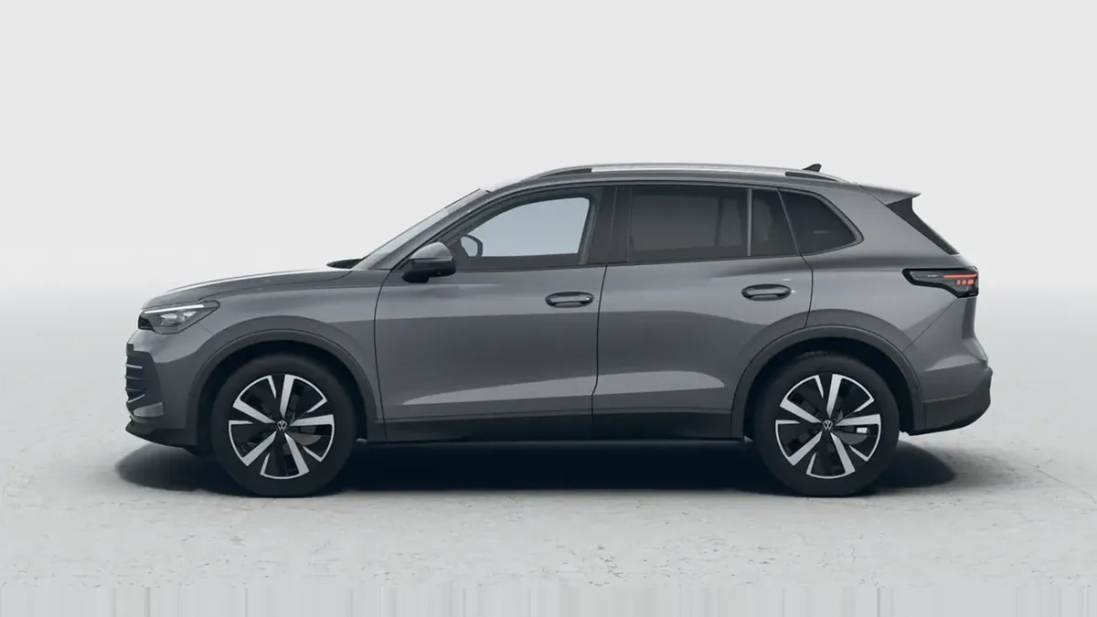 Volkswagen Tiguan "Más" 2.0 TDI DSG en renting en Zaragoza — Interior